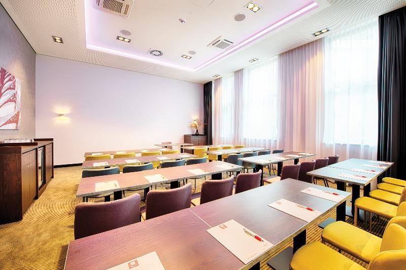เลโอนาร์โด โฮเต็ล ออฟเฟนบัค แฟรงค์เฟิร์ต Hotel Offenbach am Main ภายนอก รูปภาพ